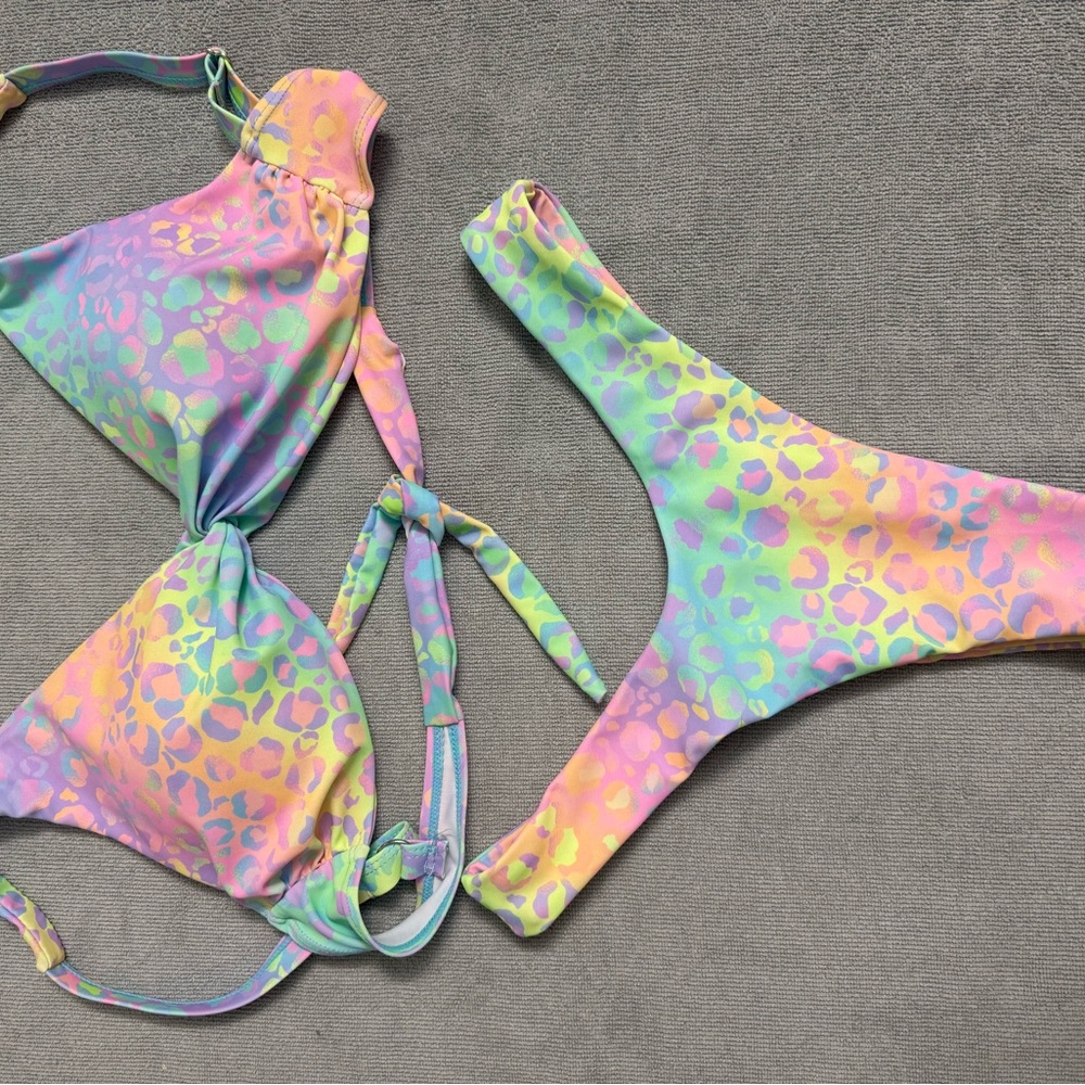 SHEIN Rainbow Leopard Print Bikini Set